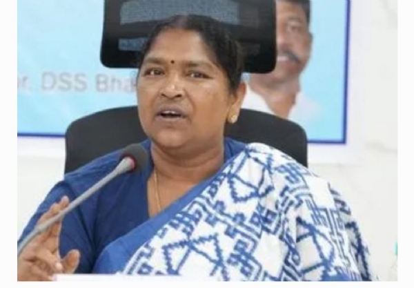 మంత్రి సీతక్క