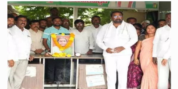వీరవనిత ఐలమ్మకు మంత్రి వాకిటి శ్రీహరి ఘన నివాళి