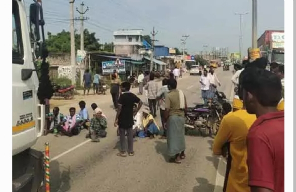రైతుల ధర్నా