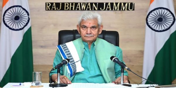 భారతీయ భాషలు దేశ ఐక్యతకు బలమైన అనుసంధానం : మనోజ్ సిన్హా