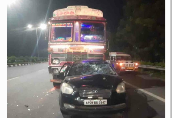 రోడ్డు ప్రమాదం