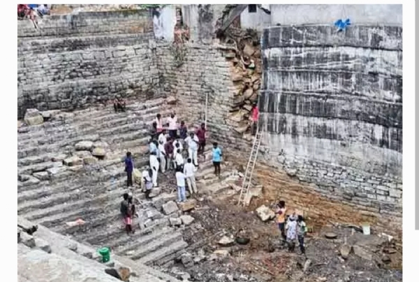 మంత్రి శ్రీహరి