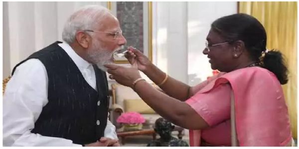 ప్రధాని మోడీకి బర్త్ డే విషెస్ చెప్పిన రాష్ట్రపతి, ఉపరాష్ట్రపతి, లోక్ సభ స్పీకర్
