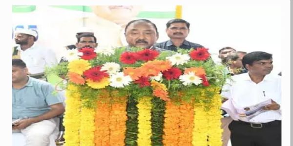 ప్రజల ఆకాంక్షలకు అనుగుణంగా పాలన.. శాసన మండలి చైర్మన్ బండ ప్రకాష్