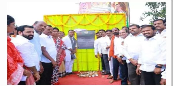 నీటి ఎద్దడి నివారణకై ఊట బావులను ప్రారంభించిన ఎమ్మెల్యే కోమటిరెడ్డి