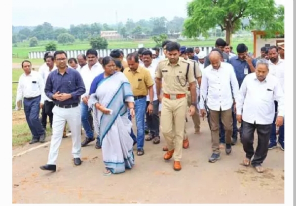 మంత్రి సీతక్క