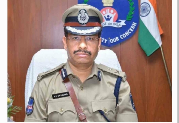 ఐపీఎస్ ల బదిలీ