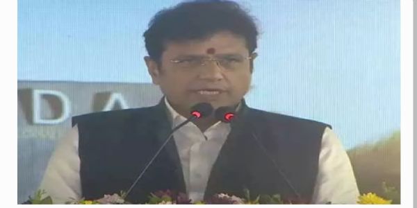 కొత్త యుగానికి కొత్త బాటలు: మంత్రి శ్రీధర్ బాబు