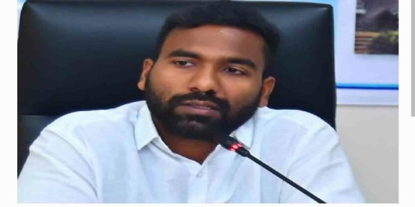 స్థానిక సంస్థల ఎన్నికల నిర్వహణకు పటిష్ట కార్యాచరణ : జగిత్యాల కలెక్టర్ బి. సత్యప్రసాద్