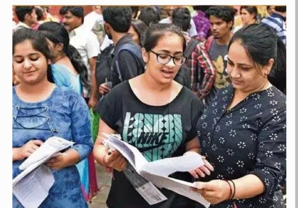 పరీక్షలు వాయిదా