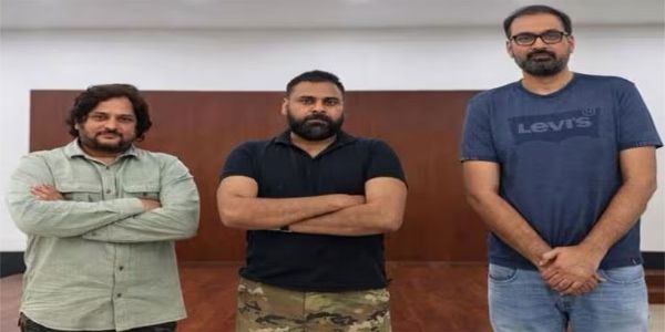 పవన్ ఫ్యాన్స్‌కు న్యూ ఇయర్ సర్‌ప్రైజ్.. సురేందర్ రెడ్డితో కొత్త సినిమా ప్ర‌క‌ట‌న