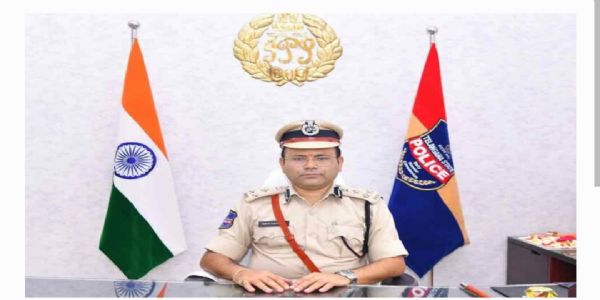 పండక్కి ఊరెళ్తున్నారా... రామగుండం కమిషనర్ కీలక సూచనలు