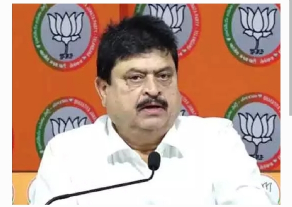 బీజేపీ చీఫ్