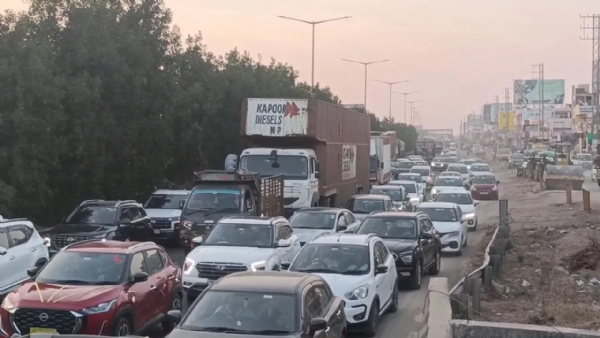 Traffic diversion o  ongoing high