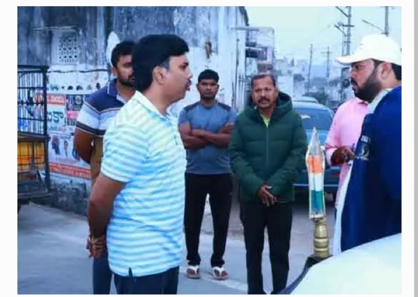 నల్గొండ కలెక్టర్ నల్గొండ కలెక్టర్