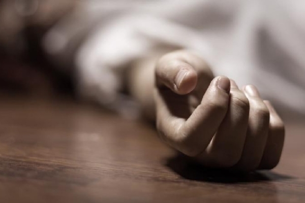 gas-delivery-boy-murders-woman-commits-suicide-in-tirupati