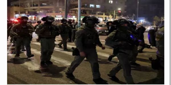 ఇజ్రాయెల్ లో దారుణ ఘటన. ఆందోళనకారులపై దూసుకెళ్లిన బస్సు.. పది మంది మృతి