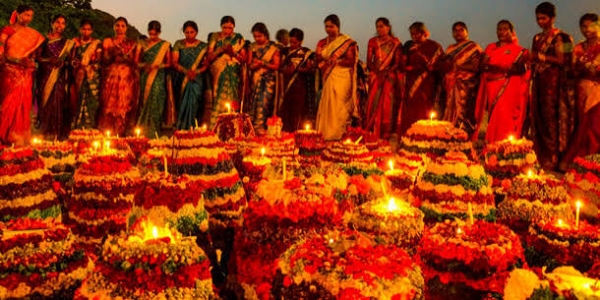 BATUKAMMA BATUKAMMA