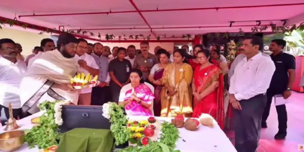 విజయవాడలో ఎన్టీఆర్ మెమోరియర్ ట్రస్ట్ భవనాన్ని ప్రారంభించిన నారా భువనేశ్వరి