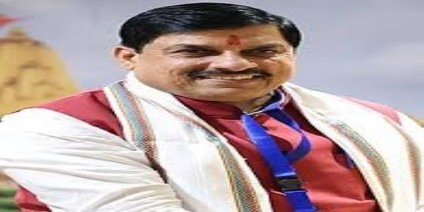 గ్వాలియర్ ఆలయ ప్రమాదం: నిర్లక్ష్యంపై సీఎస్పీ తొలగింపు, 8 మంది పోలీసుల సస్పెన్షన్