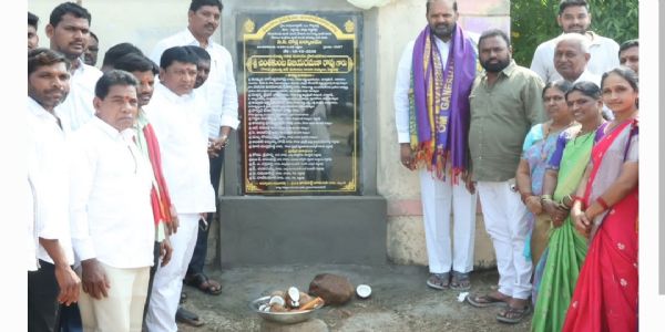 గ్రామాల్లో మౌళిక వసతుల కల్పనకు పెద్దపీట.. పెద్దపల్లి ఎమ్మెల్యే