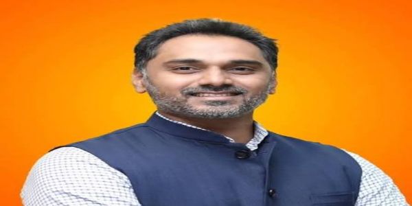 గ్యాంగ్స్టర్లపై ఉక్కుపాదం: మహారాష్ట్ర హోం శాఖ సహాయ మంత్రి యోగేష్ కదమ్