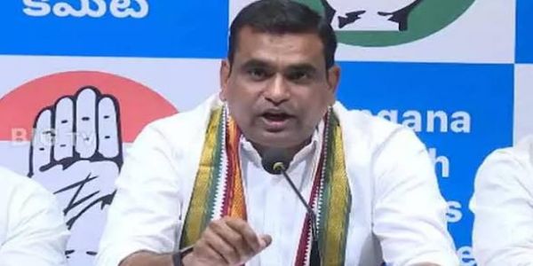 మాజీ సీఎం కేసీఆర్ ఫామ్హౌస్కు అనధికారిక నీటి మళ్లింపు - విచారణ జరపాలంటూ ఇరిగేషన్ శాఖకు లేఖ