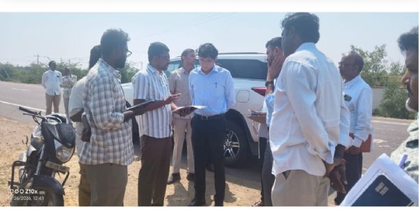 భూముల రీ సర్వే పనులను పరిశీలించిన కలెక్టర్ భవేష్ మిశ్రా