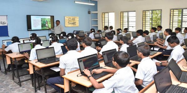 తెలంగాణలో సాంకేతిక విద్యా సంస్థలకు కొత్త మార్గదర్శకాలు: విద్యా ప్రమాణాల పెంపుపై దృష్టి
