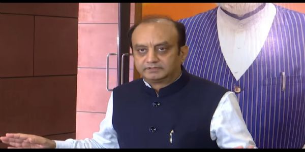 ప్రజల మద్దతు దక్కేది శ్రమతోనే, విదేశీ పర్యటనలతో కాదు.. రాహుల్ గాంధీపై విరుచుకుపడ్డ సుధాంశు త్రివేది