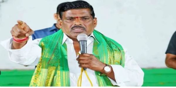 ప్రభుత్వ పాఠశాలల్లో కార్పొరేట్ స్థాయి విద్య.. పటాన్చెరు ఎమ్మెల్యే