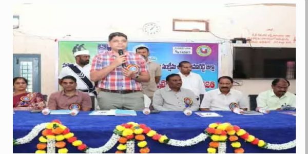 వయోవృద్ధుల అనుభవం సమాజానికి అవసరం : కామారెడ్డి జిల్లా కలెక్టర్