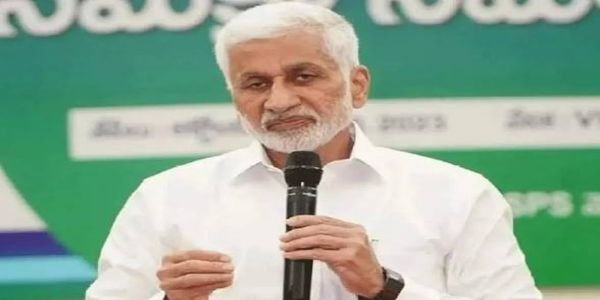 తిరుమలలో విజయసాయిరెడ్డి – కొత్త పార్టీపై కీలక వ్యాఖ్యలు
