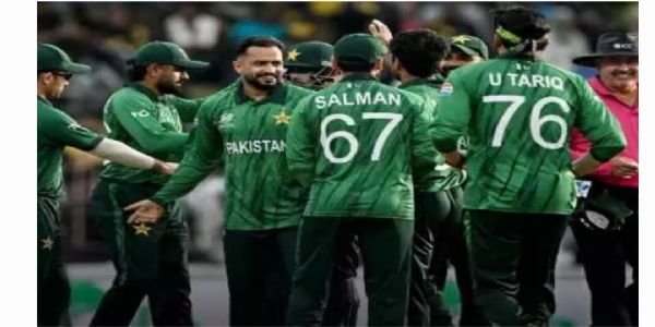 నేడు ఇంగ్లాండ్ తో కీలక మ్యాచ్..ఓడితే పాకిస్తాన్ ఇంటికేనా ?