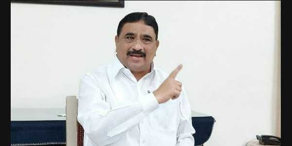 జగన్రెడ్డిని సీమ నుంచి వెలివేయాలి