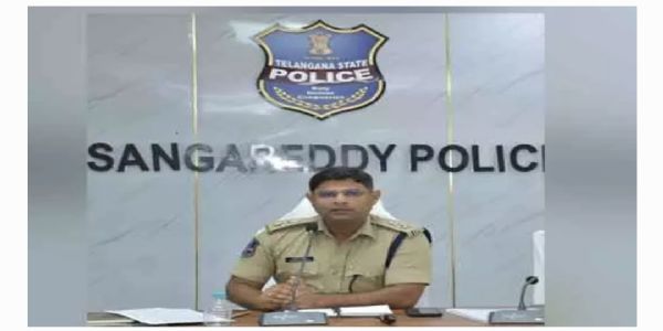 జిల్లాలో పెట్రోల్, డీజిల్ కొరత లేదు.. పుకార్లు పుట్టిస్తే కఠిన చర్యలు.. సంగారెడ్డి ఎస్పి