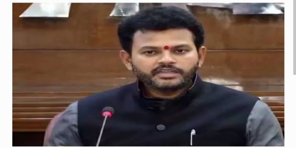 విమానాల ఇంధనంపై VAT తగ్గించండి : సీఎంలకు మంత్రి రామ్మోహన్ రిక్వెస్ట్