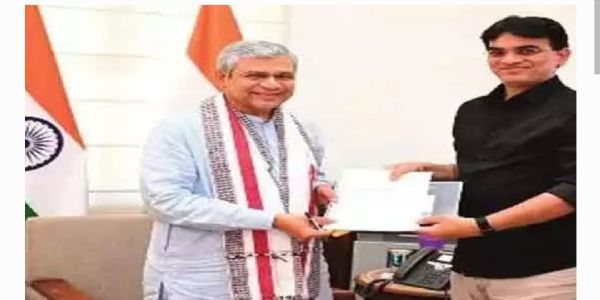 ఉమ్మడి ఆదిలాబాద్ జిల్లాలో రైల్వే లైనుకు పడని ముందడుగు.. పట్టు వదలని విక్రమార్కుడిలా ఎంపీ నగేష్ తీవ్రయత్నాలు