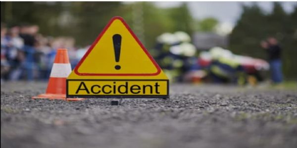 అంబులెన్స్ ను ఢీకొట్టిన బస్సు.. రోగితోపాటు డ్రైవర్ దుర్మరణం