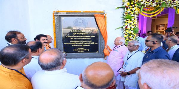 కందకుర్తి లో శ్రీ కేశవ స్ఫూర్తి మందిరాన్ని ప్రారంభించిన మోహన్జీ భాగవత్