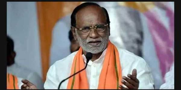 సీఎం రేవంత్ రెడ్డికి ప్రజాస్వామ్యం అంటే డబ్బే: బీజేపీ ఎంపీ