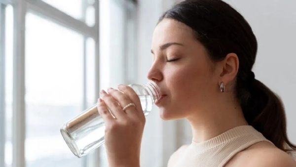 How Much Water Should You Drink Daily? A Complete Guide