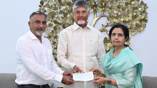 /nara-bhuvaneshwari-donates-rs-76-lakhs-to-anna-canteens-on-chandrababu-birthd