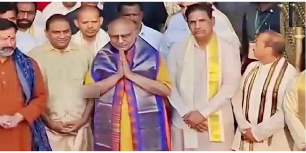 తిరుమల శ్రీవారిని దర్శించుకున్న ఉపరాష్ట్రపతి రాధాకృష్ణన్ .....స్వాగతం పలికిన టీటీడీ చైర్మన్ BR నాయుడు