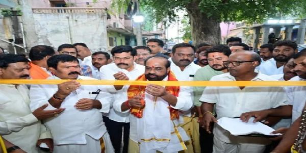 చెన్నకేశవ స్వామి వ్రత మండపం ప్రారంభించిన మంత్రి