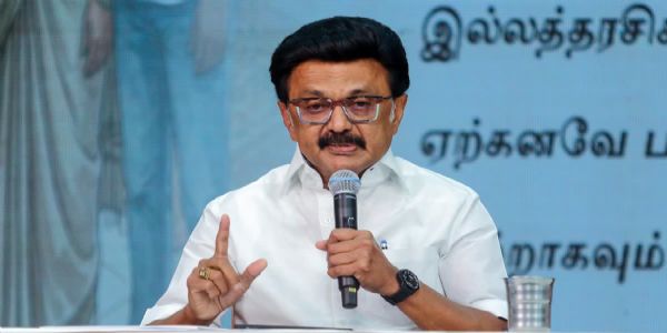 త్రిభాషా సూత్రాన్ని తమిళనాడులో అమలు చేసే దమ్ముందా? ప్రశ్నించిన స్టాలిన్