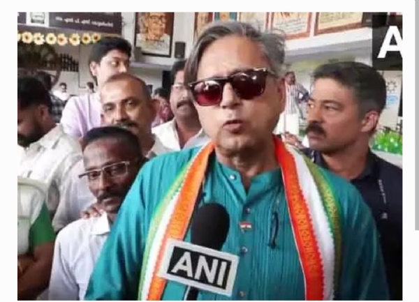 Shashi Tharoor Shashi Tharoor