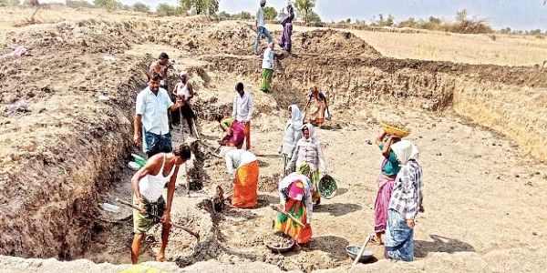 నేటితో ఉపాధిలో ‘మహాత్మాగాంధీ ఉపాధి హామీ పథకం’కి ముగింపు