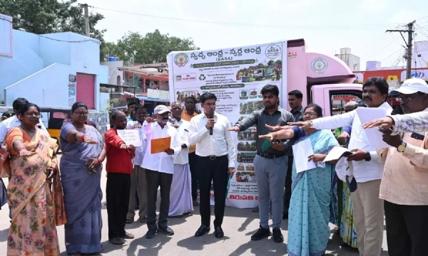 /tirupati-district-collector-s-venkateswar-attends-swachh-andhra-pr