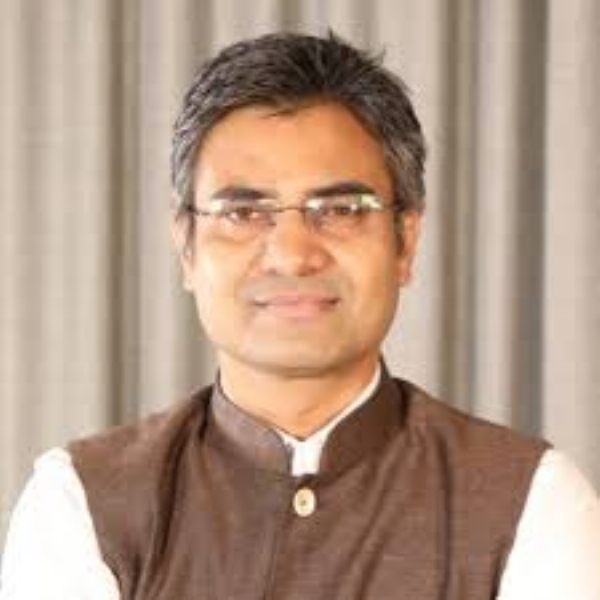 సందీప్ పాఠక్